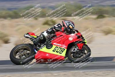 media/Nov-16-2025-Race Pace (Sun) [[8c5fa54630]]/Verified Riders/7-Turn 4 (1155am)/